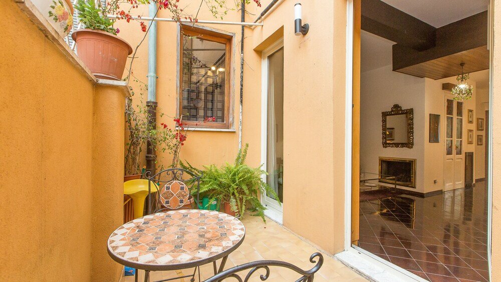 Фото Rental in Rome Borgo Angelico Terrace