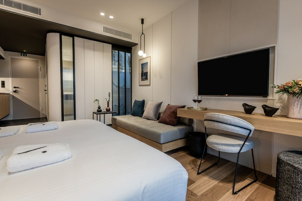 Фото Athinaion Recreation Suites