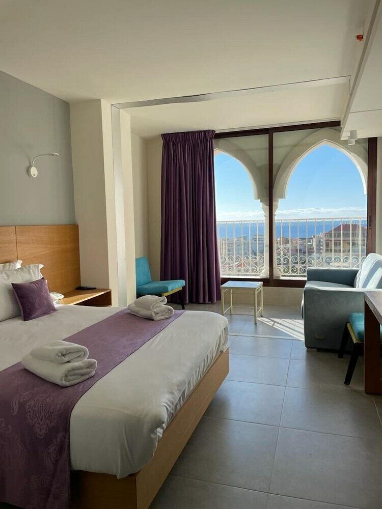 Фото Majestic Byblos Grand Hotel