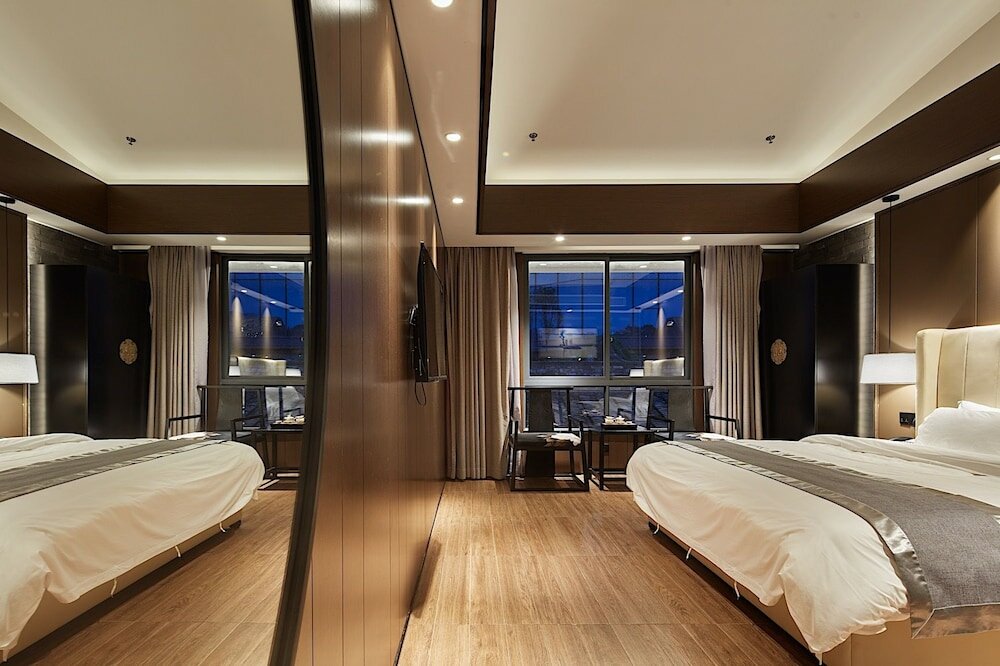 Фото Yueshe Hotel