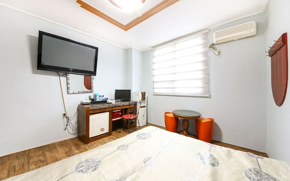 Фото Yeosu Hwangje Park