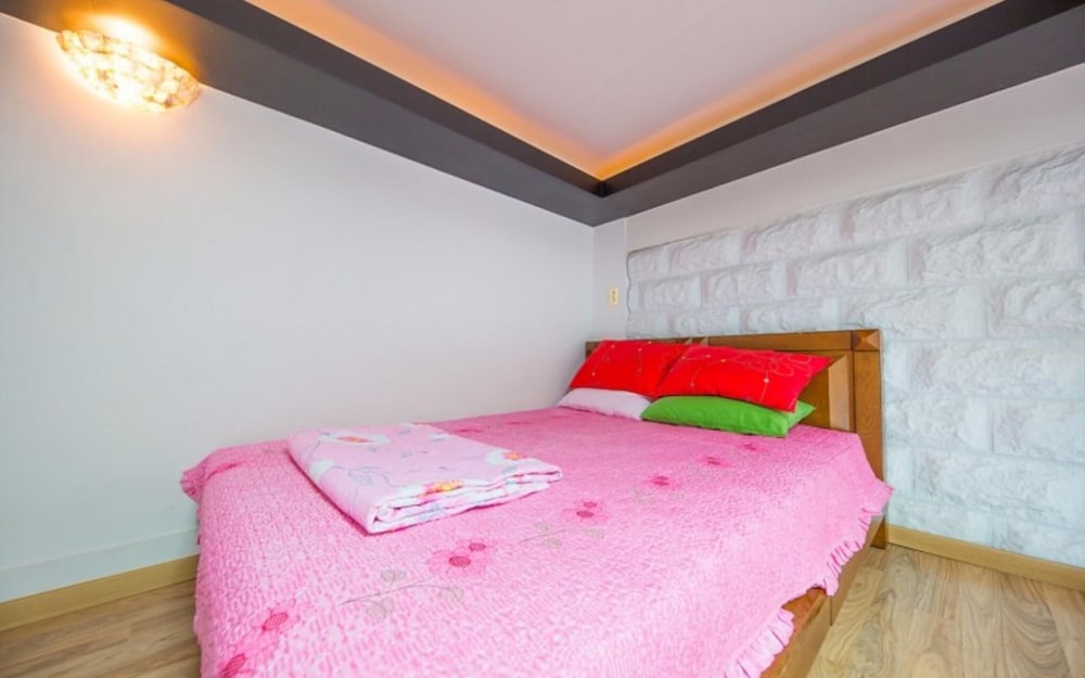 Фото Yeosu Yewon Healing Pension