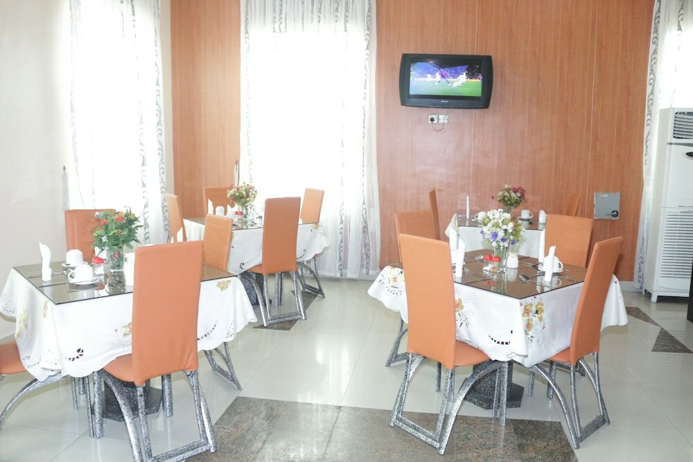 Фото отеля 4