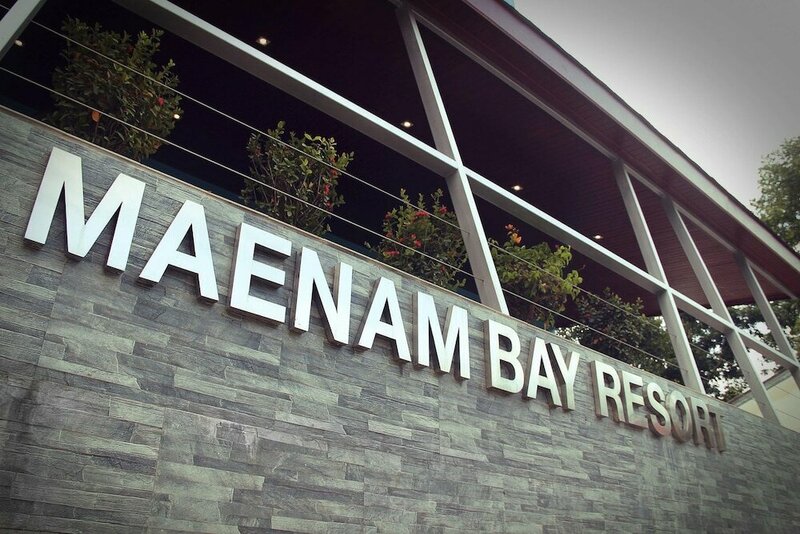 Гостиница Maenam Bay Resort в Самуи