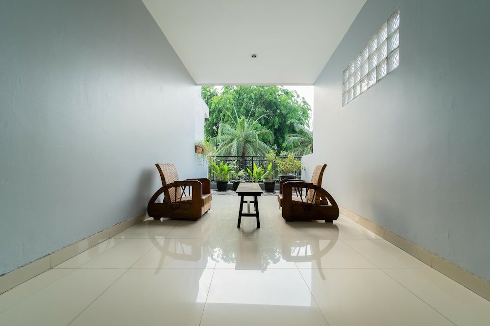 Фото KoolKost near Ragunan Zoo