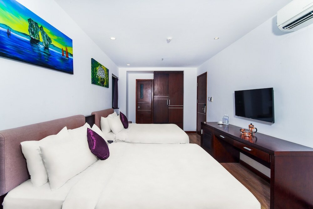 Фото Golden Sun Hotel