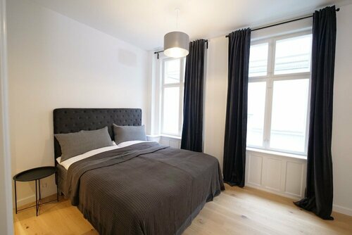 Гостиница Sanders King - Smart 4-bdr Apt in City Center