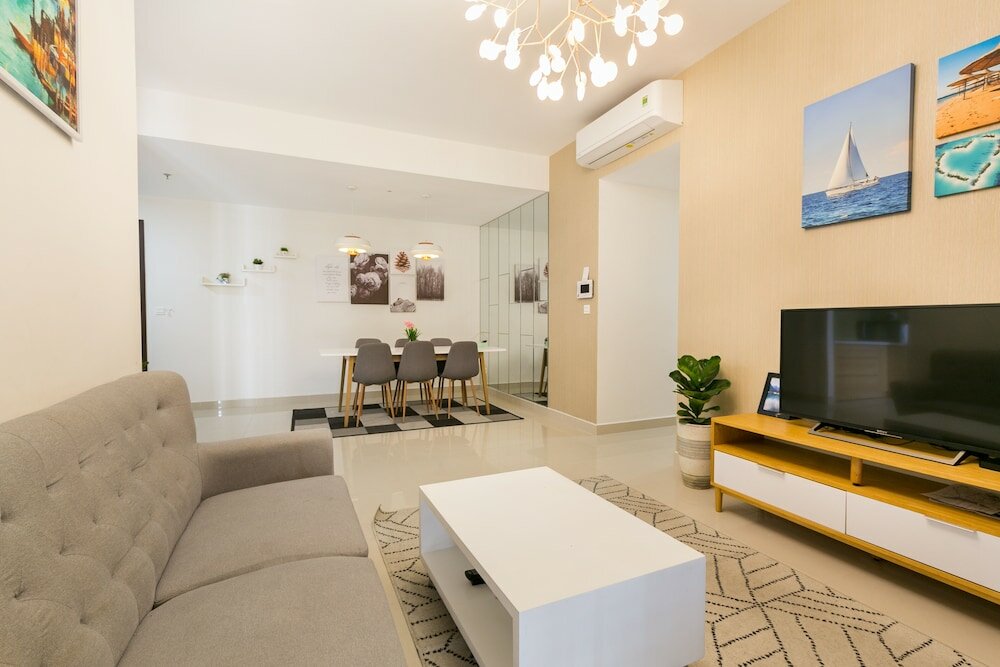 Фото Infinity Pool Signature  Saigon Rivergate