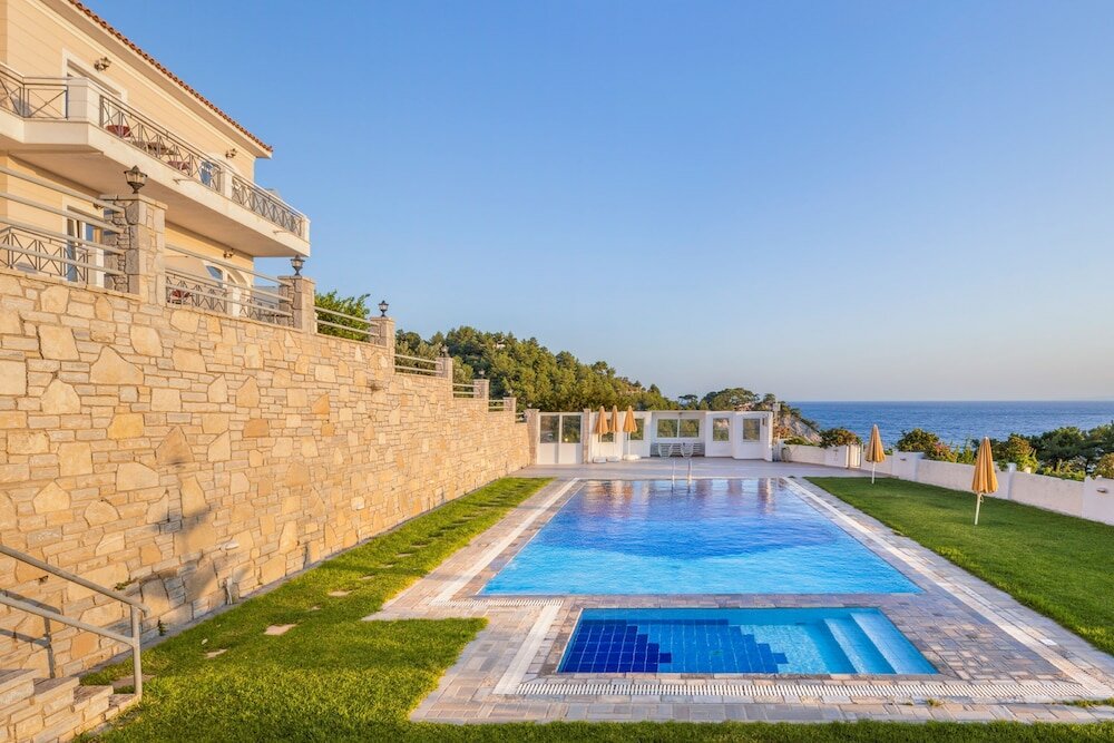 Фото Penny Luxury Apartments