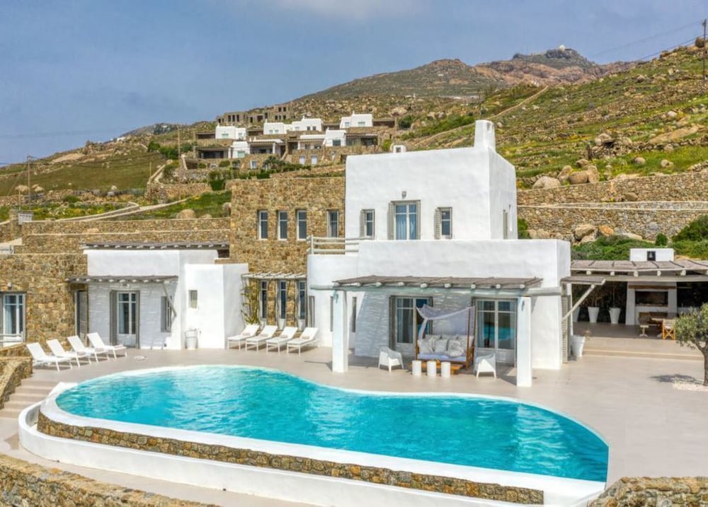 Фото Crystal Villa 6 Bedroom