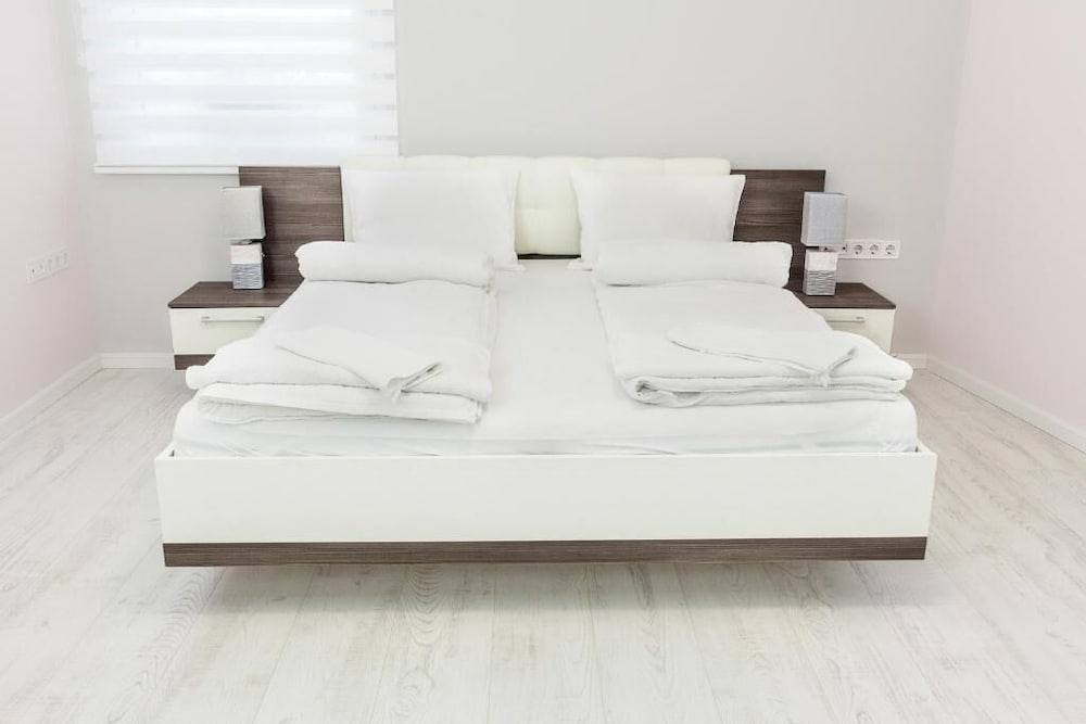 Фото Corso Lux Apartman