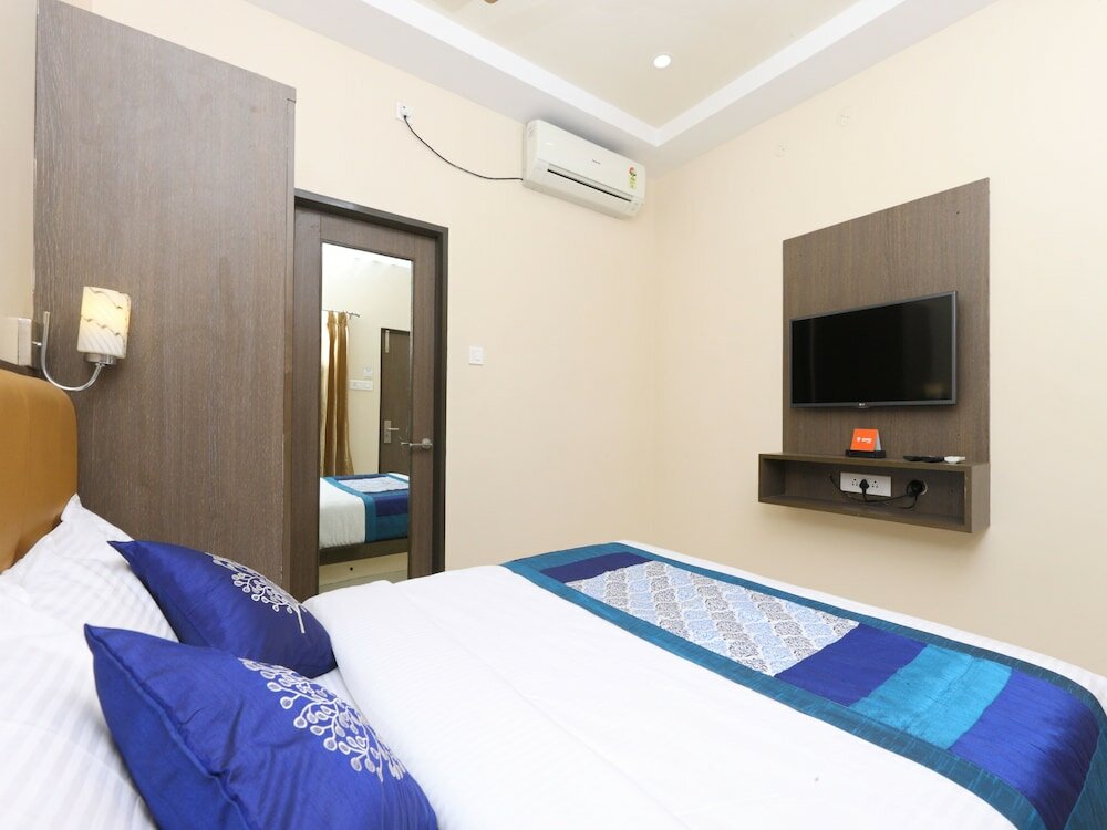 Фото Oyo 14934 Kalyani Grand