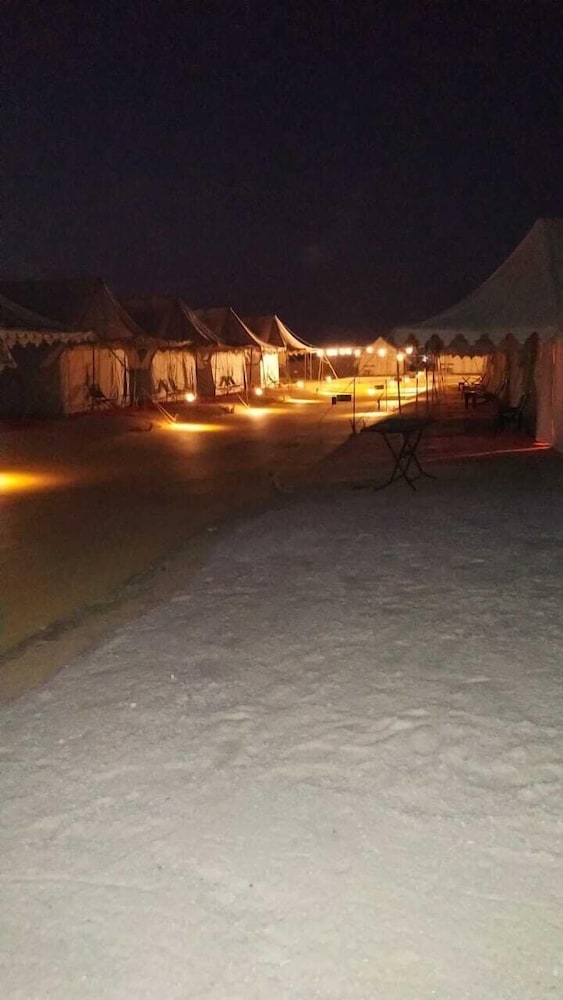 Фото White rann camp resort