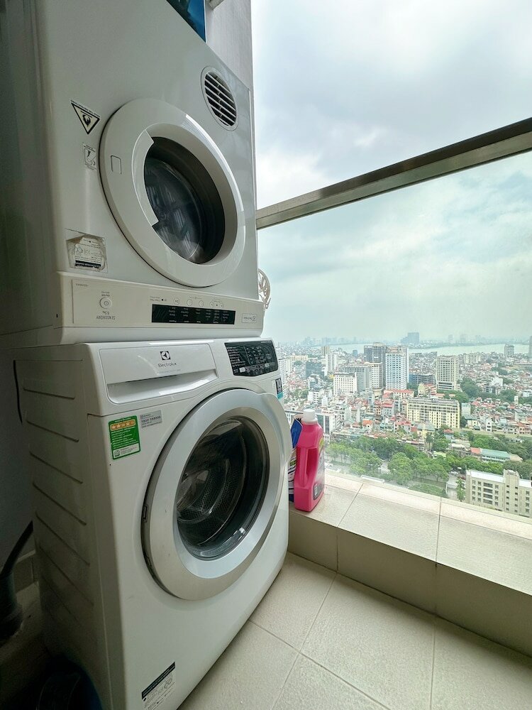 Фото Luxury Apartments Vinhomes Metropolis