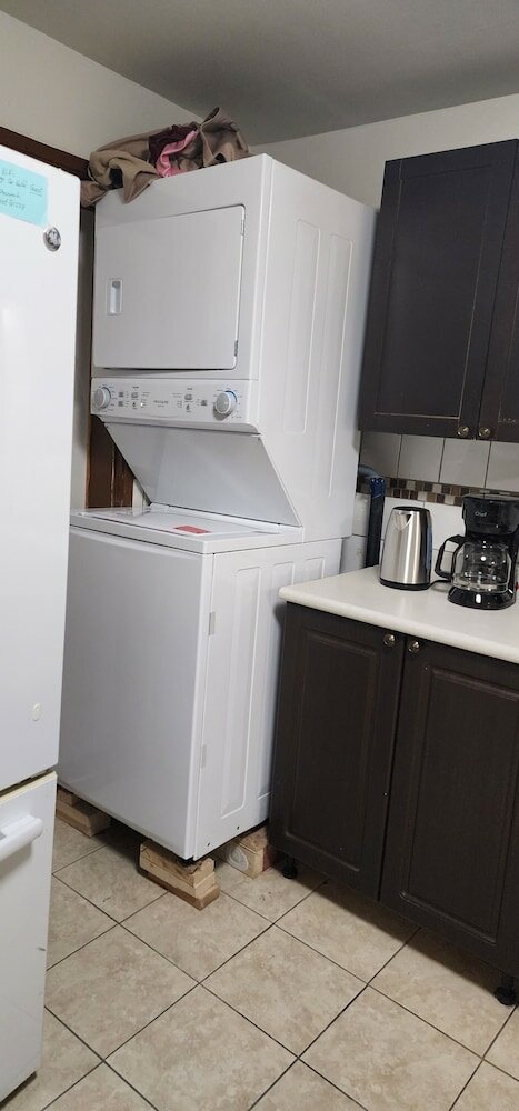 Фото Chesskings Car Rental Guest House