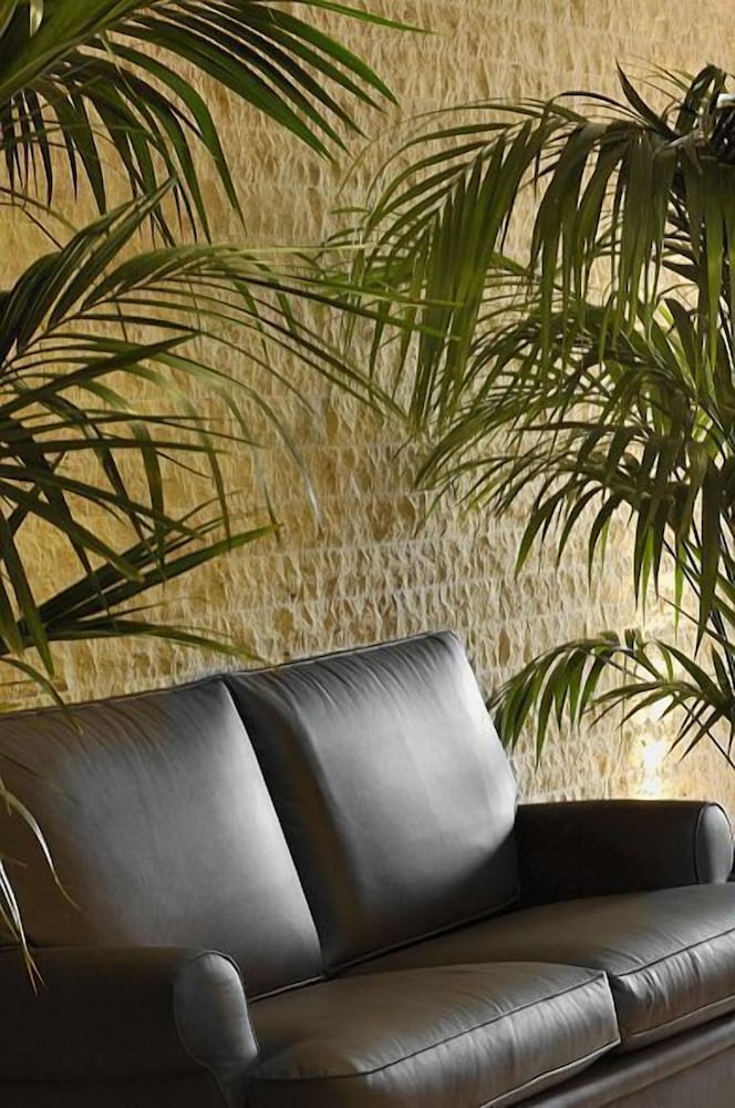 Фото Hotel Lou Castelet