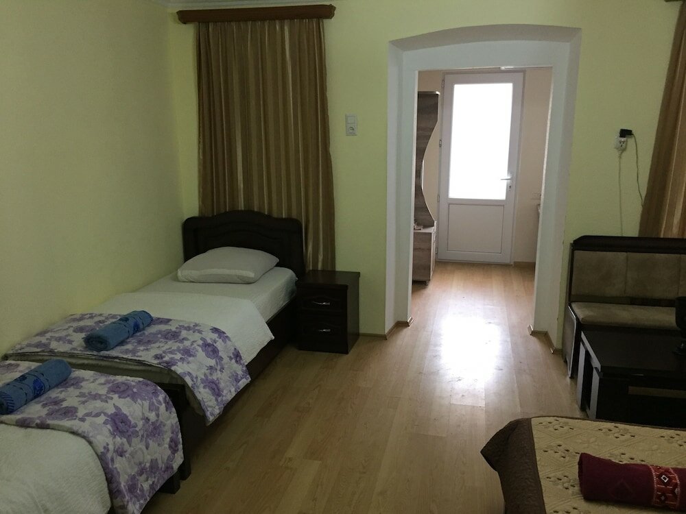 Фото Мини-отель Family Hotel Mountain Scream