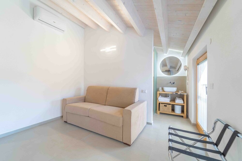 Фото Nuova - Luxury Rooms & Apartment