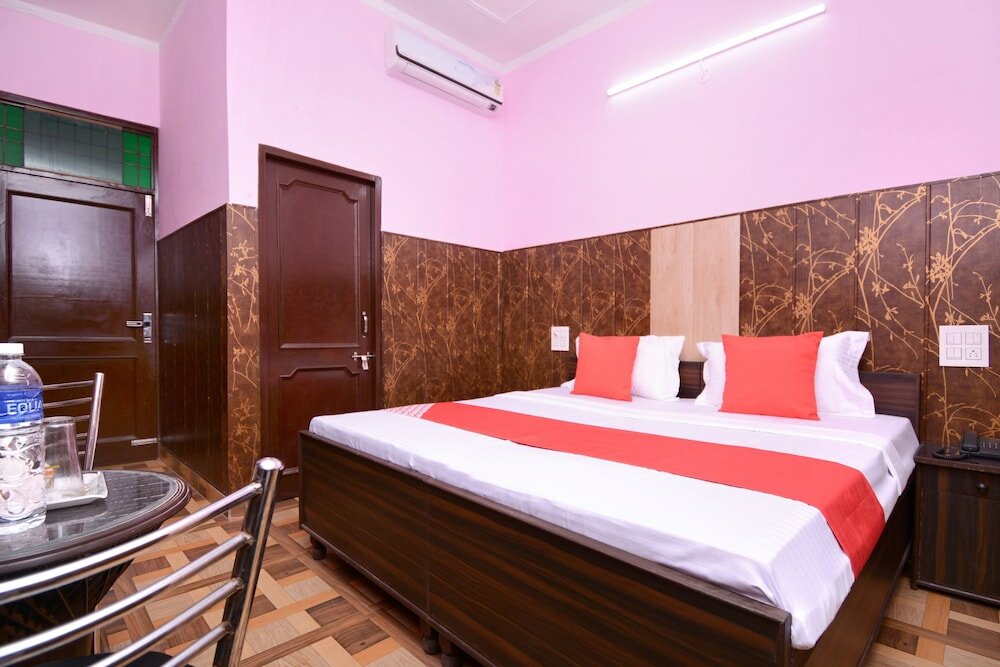 Фото Oyo 28097 Hotel Park View