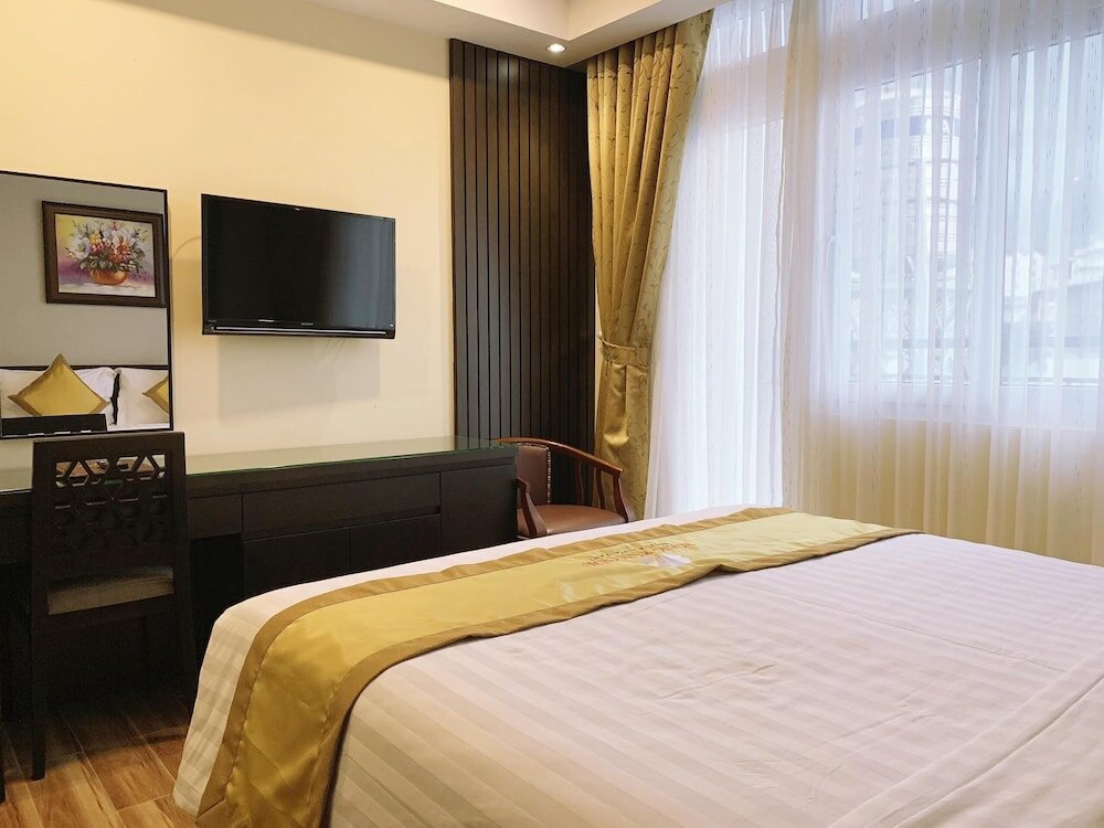 Фото Hoang Minh Chau Ba Trieu Hotel