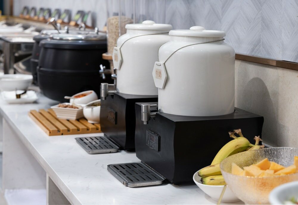 Фото Kaiserdom Hotel Guangzhou Ouzhuang