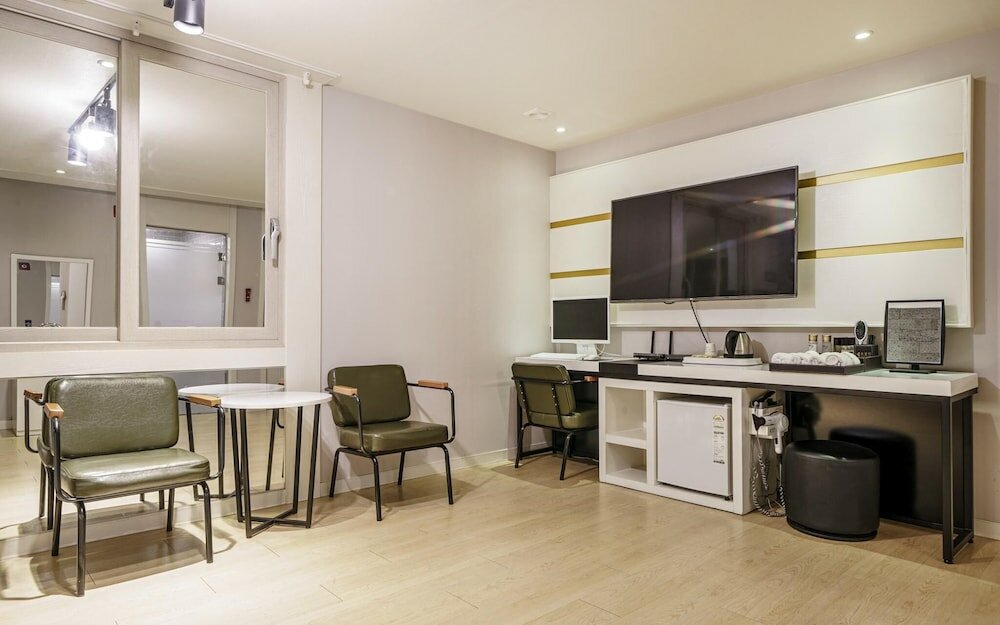 Фото Yeosu Hotel Chocolate