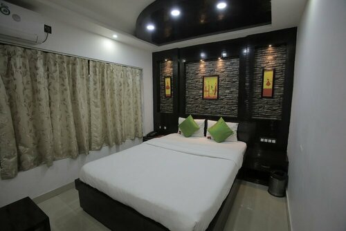Гостиница Hotel Rio Inn Trimbakeswer в Дургапуре