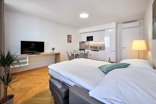 Гостиница DownTown Suites Rubesova в Праге