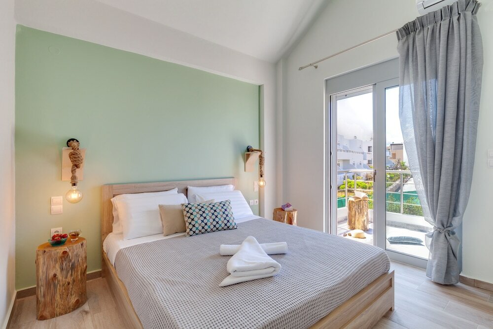 Фото Ikia Aretousa