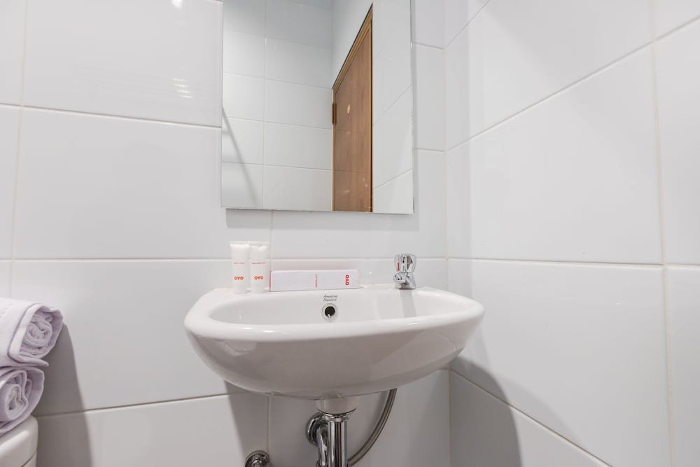 Фото Oyo 1310 Urban Residence