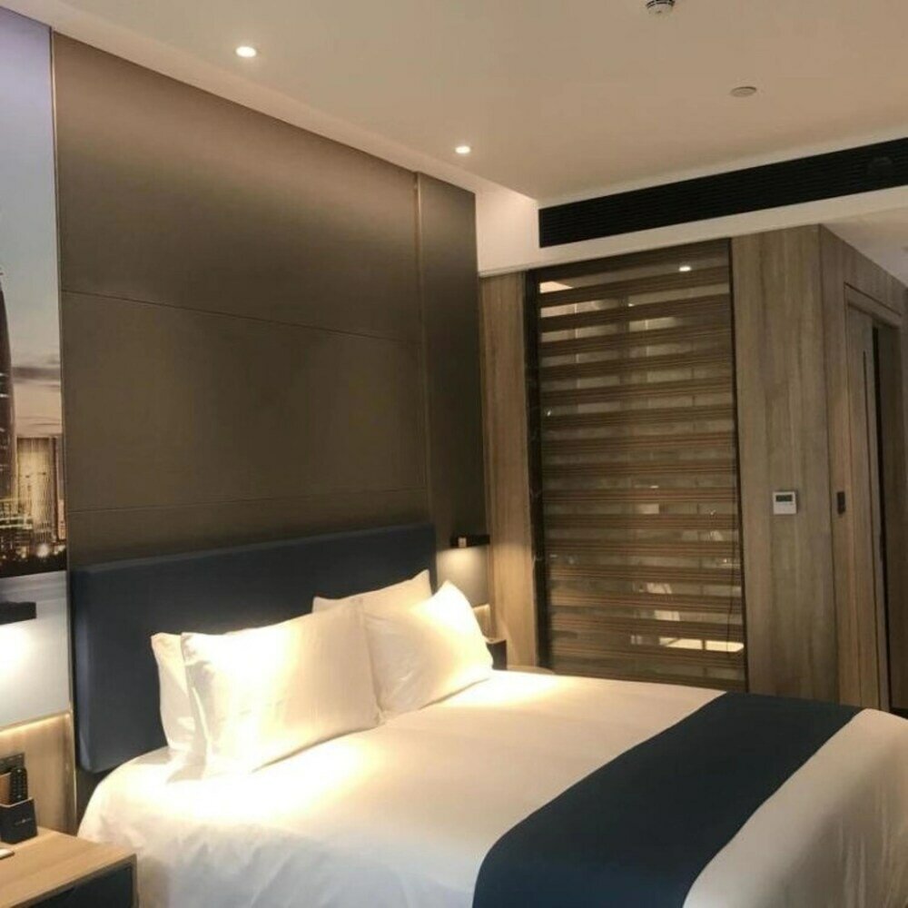 Фото Naive S Hotel