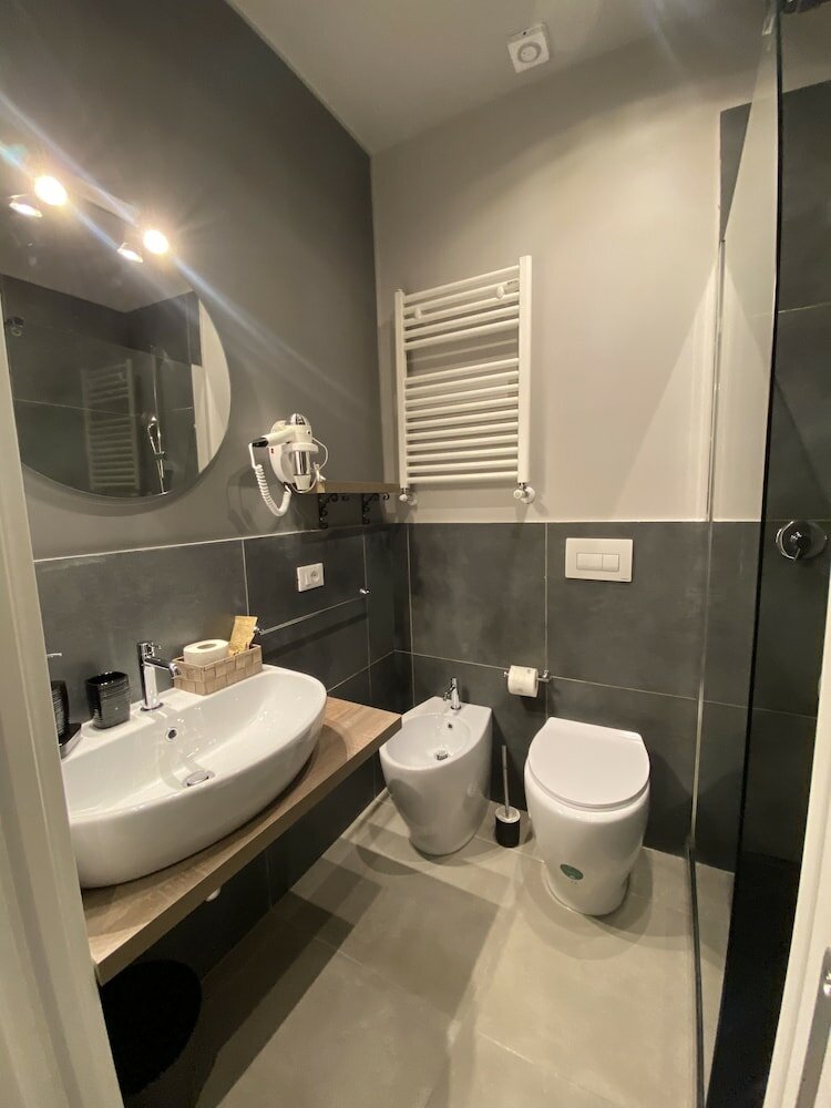 Фото Soha Piazza di Spagna Boutique