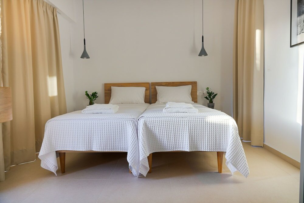 Фото Sea Breeze Hotel