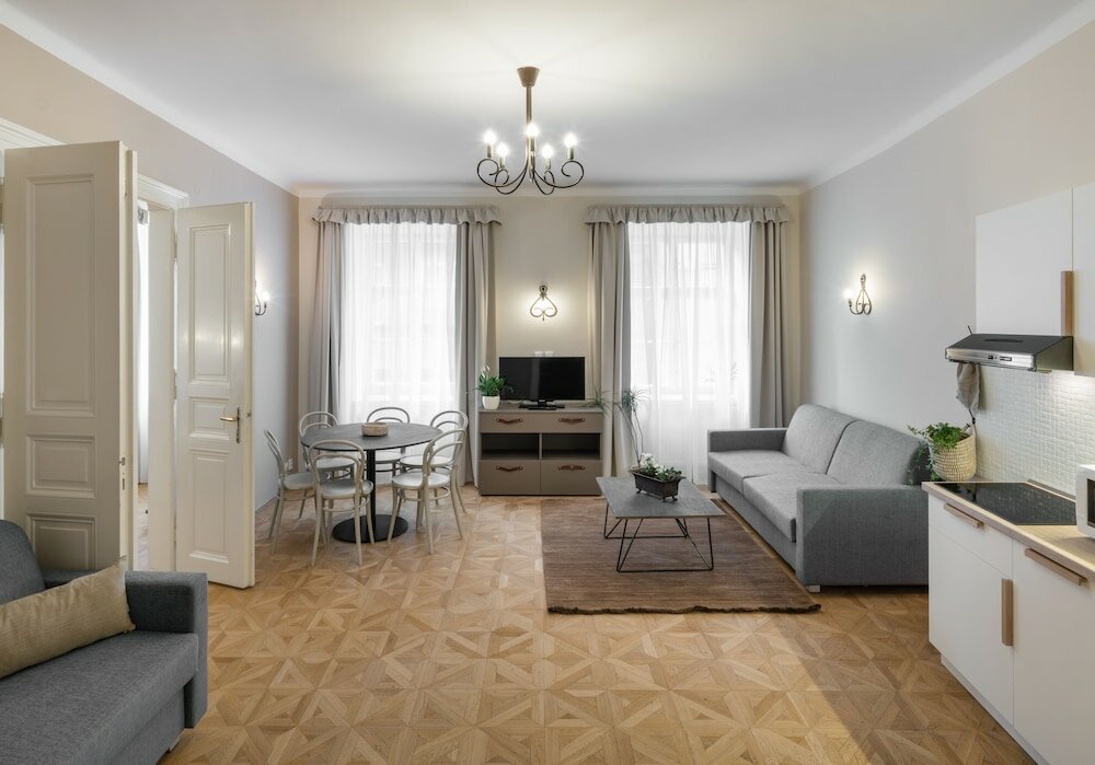 Фото 6 Continents Apartments by Adrez Living