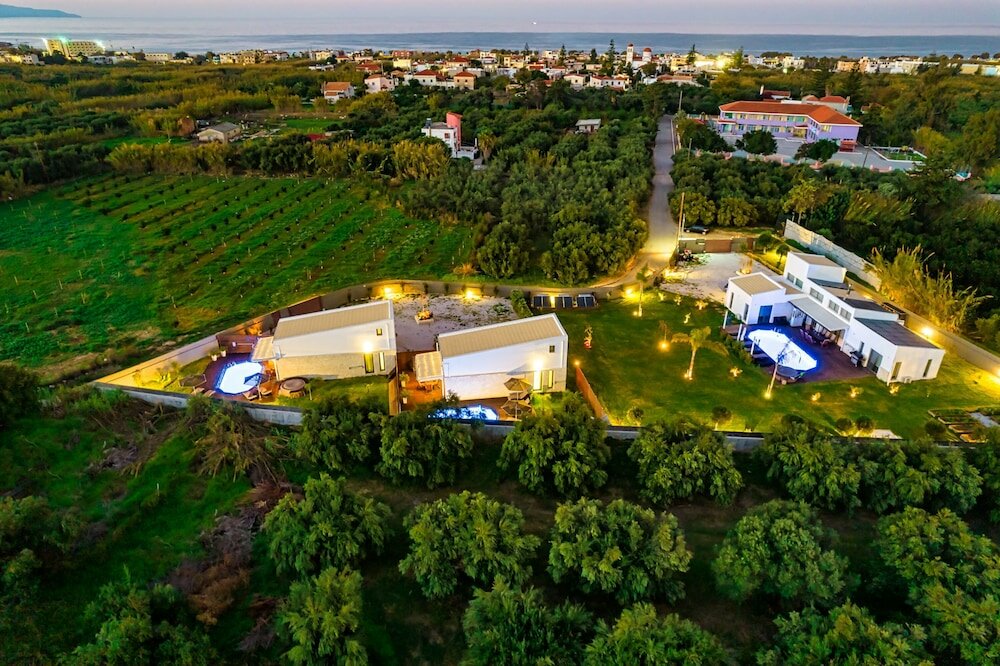 Фото Cocoon Villas