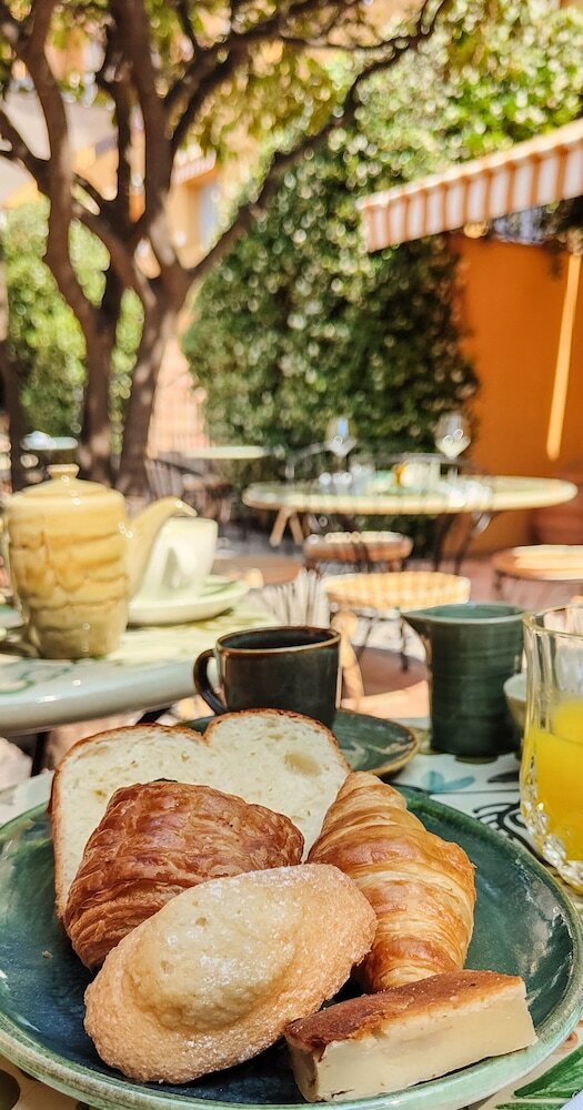 Фото Hôtel La Pérouse Nice