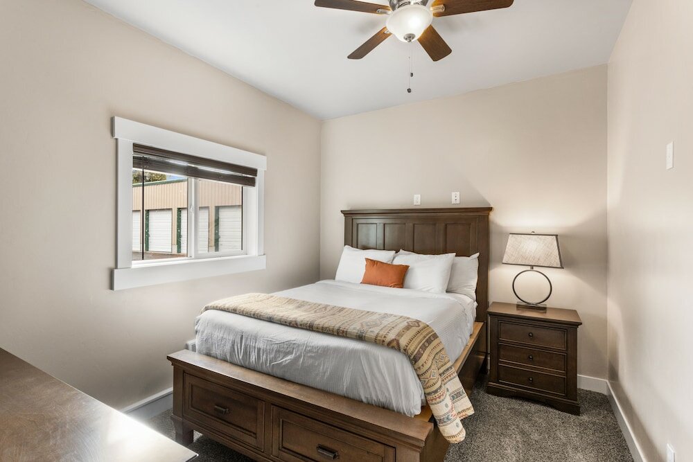 Фото The Yellowstone Hideaway Unit C