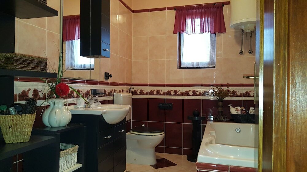 Фото Riko & Mima Apartment