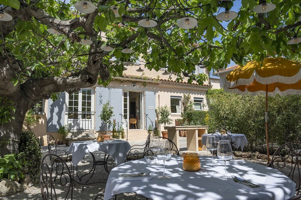 Фото Hotel Lou Cagnard