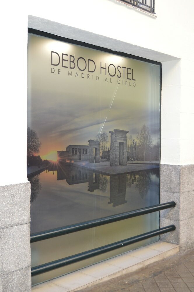 Фото Debod Hostel