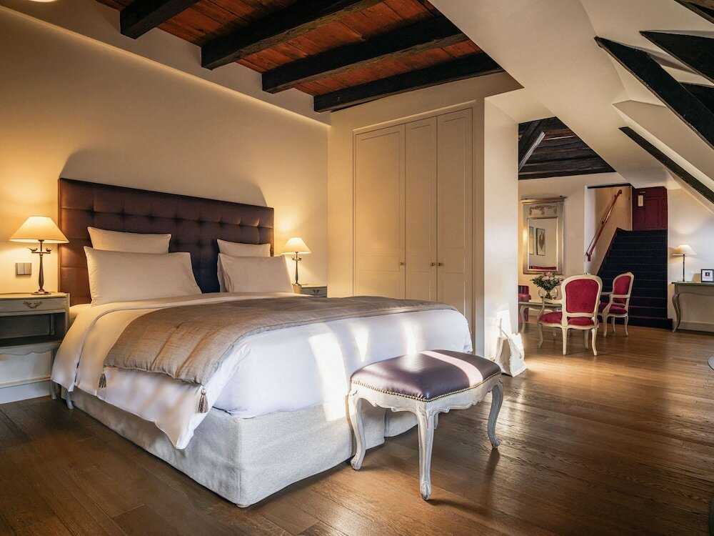 Фото Hôtel Cour du Corbeau Strasbourg