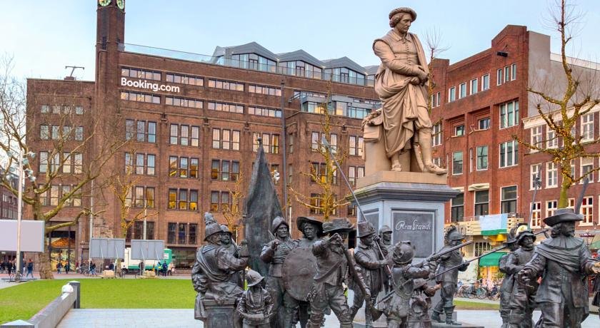 Фото The Townhouse Hotel