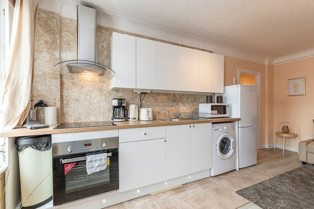 Фото Nice 3 Bedrooms Apartment Near Hyde Park & Oxford St