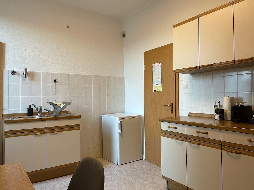 Фото Apartments for fitters i Schützenstr. 4-12 i home2share