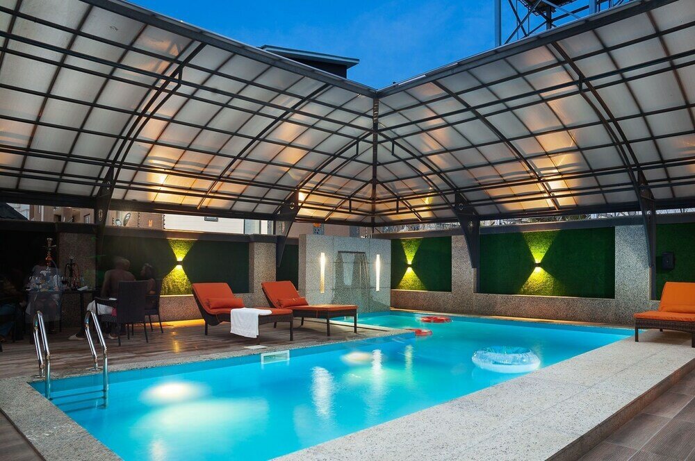 Фото отеля 2