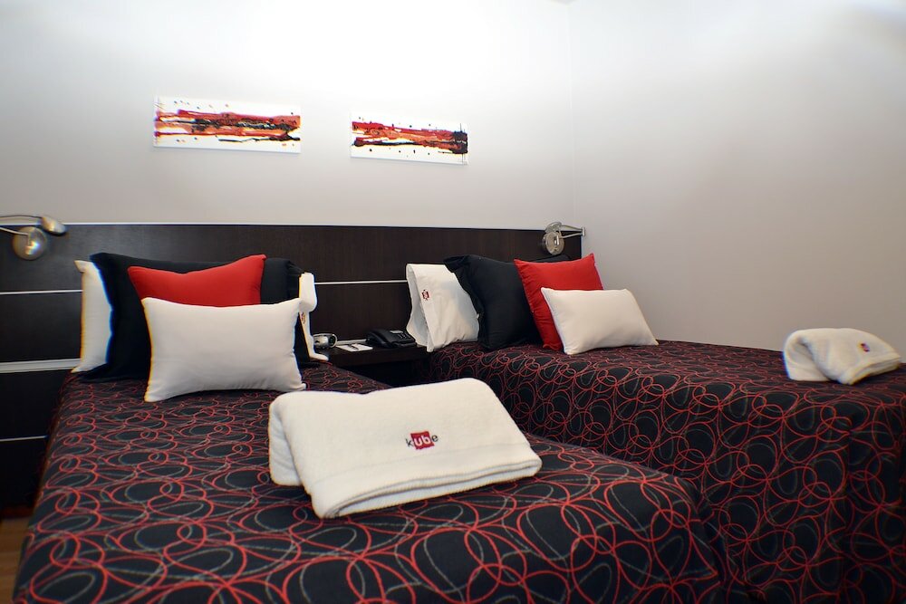 Фото Kube Apartments Express