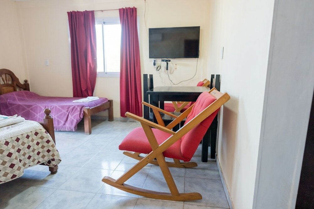 Фото Hotel Raquelito