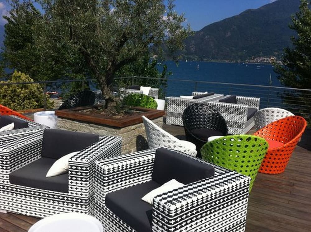 Фото Pianello Charming Lake View