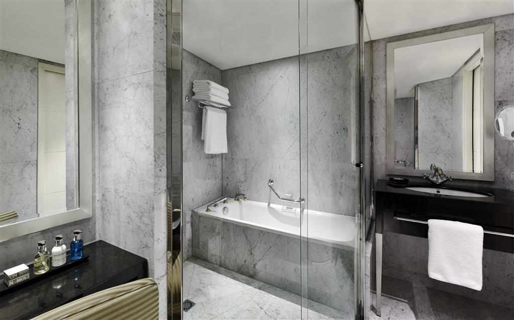 Фото The Park Tower Knightsbridge