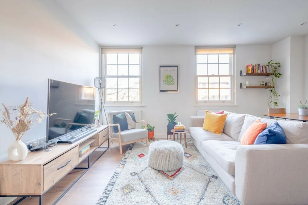 Фото Modern and Beautiful 2 Bedroom Flat - Haggerston